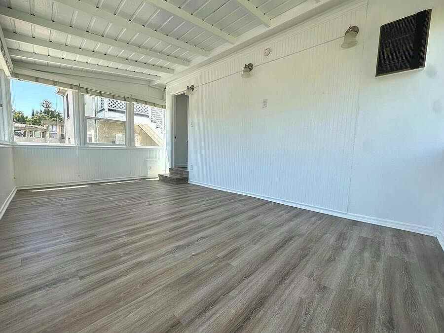 1556 S Beverly Glen Blvd #1562 - Photo 2 of 16