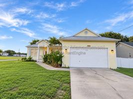 featured image of 304 Harry Ave N