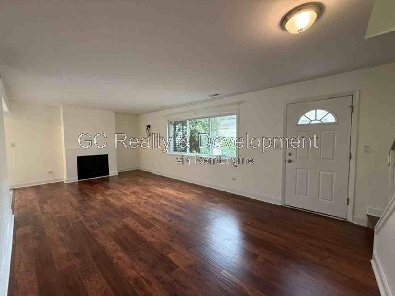 790 Coventry Pl - Photo 2 of 17