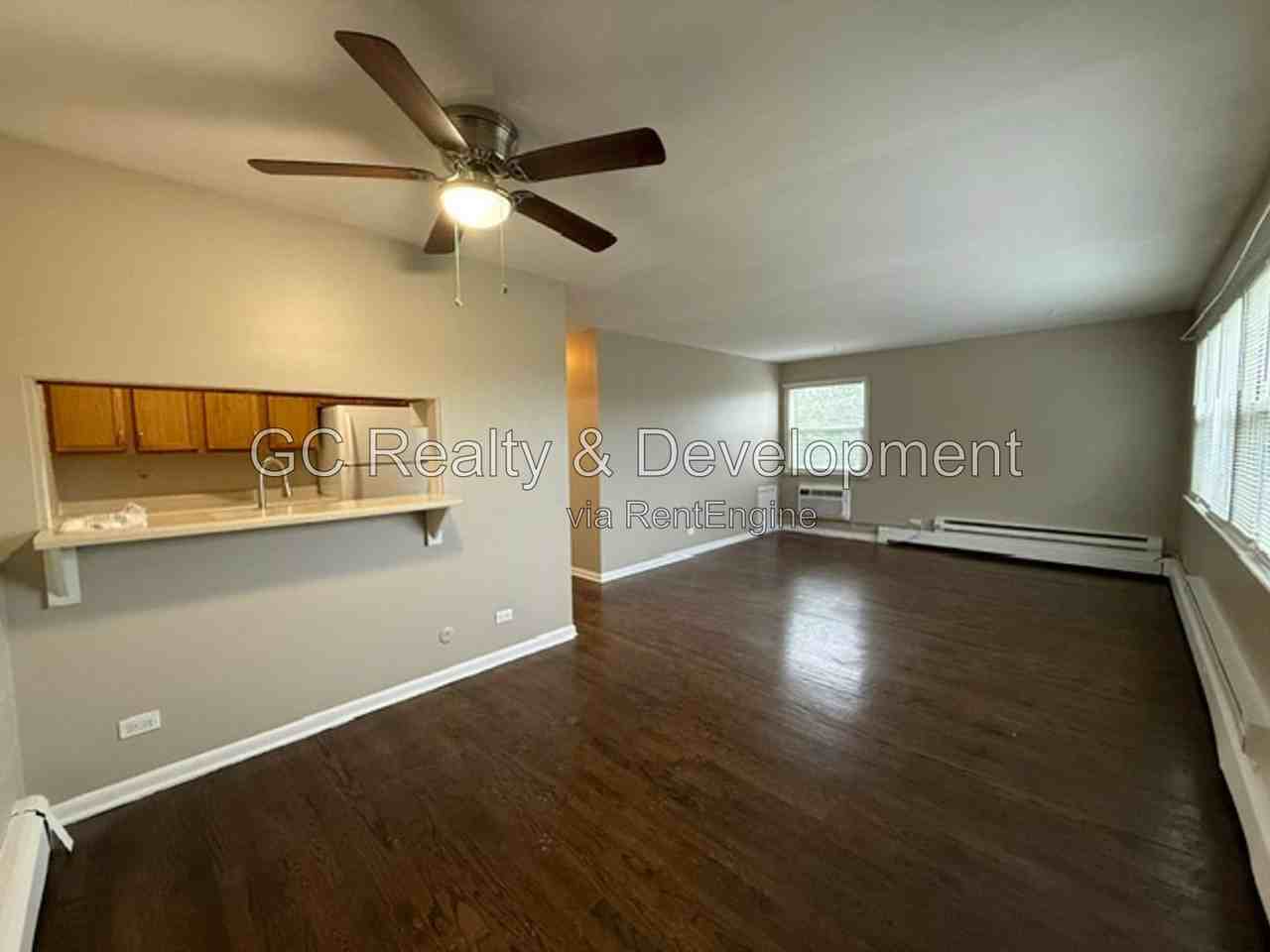 233 Uteg St #5 - Photo 2 of 15