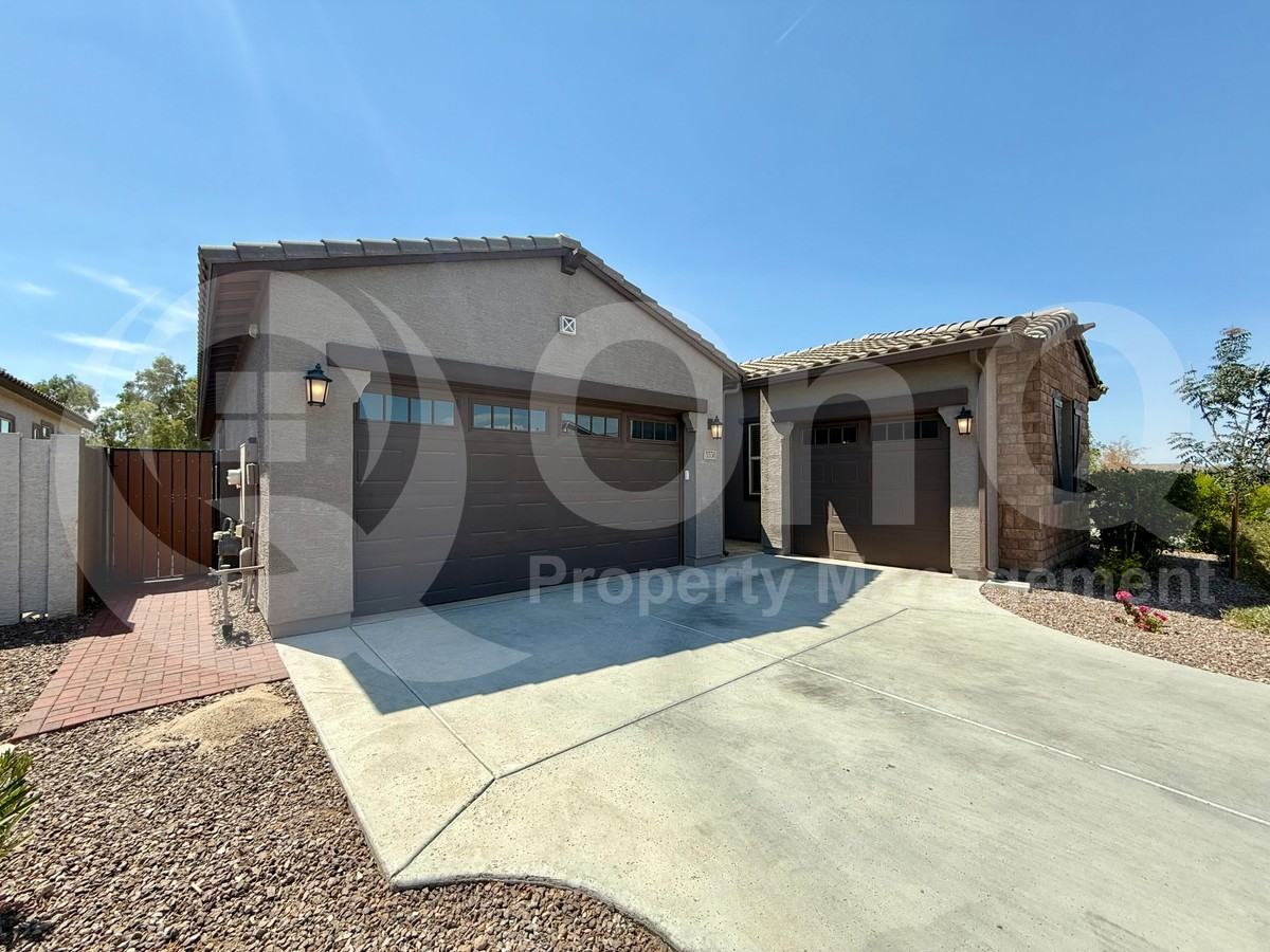 5550 S Arizona Pl #A - Photo 2 of 22