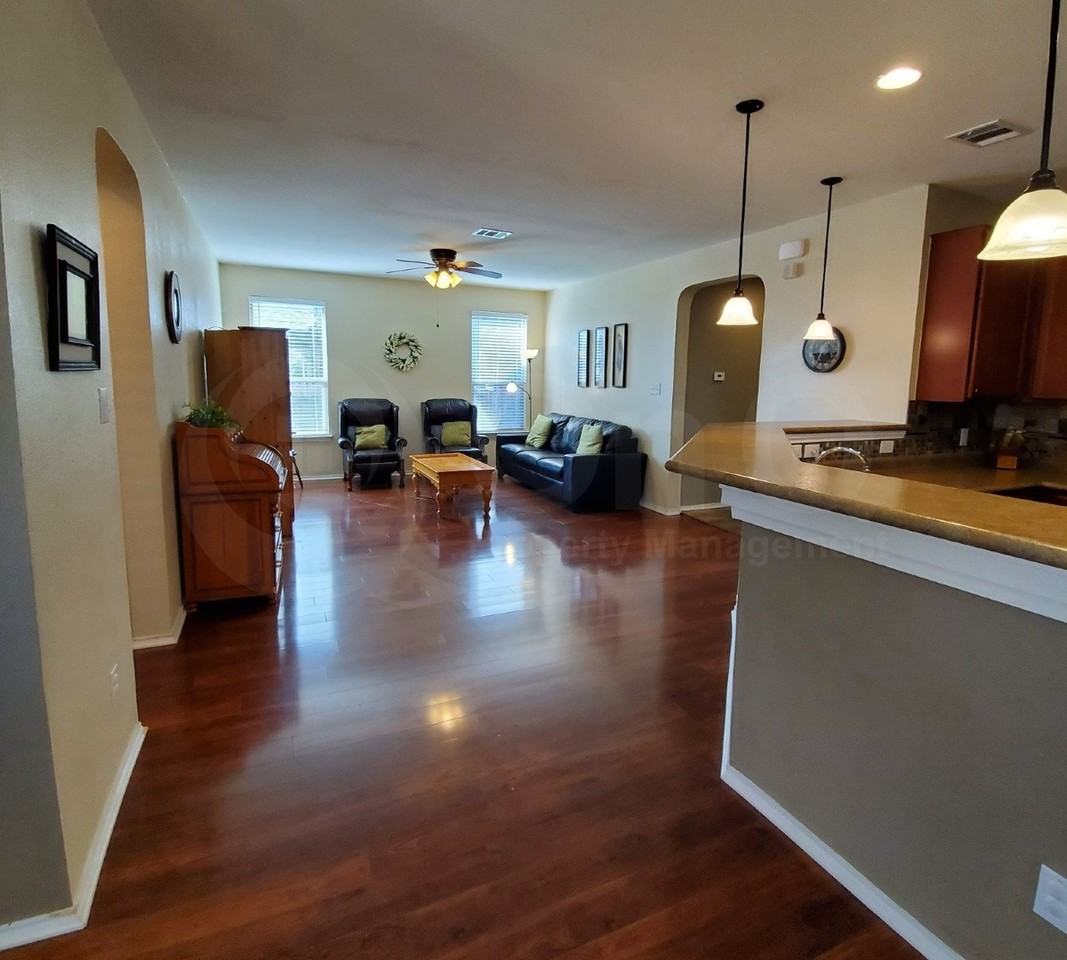 12300 Pecangate Way - Photo 6 of 17