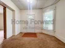 793 Bennett Ave - Photo 3 of 21