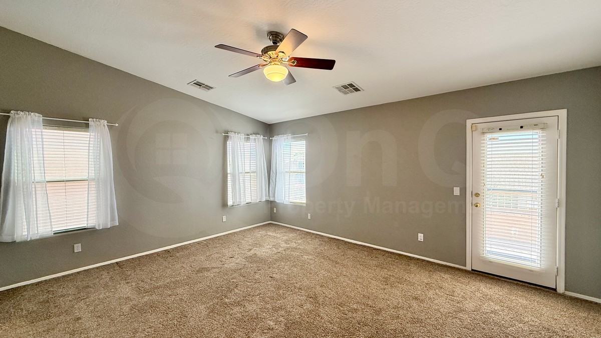 17227 W Hilton Ave - Photo 5 of 25