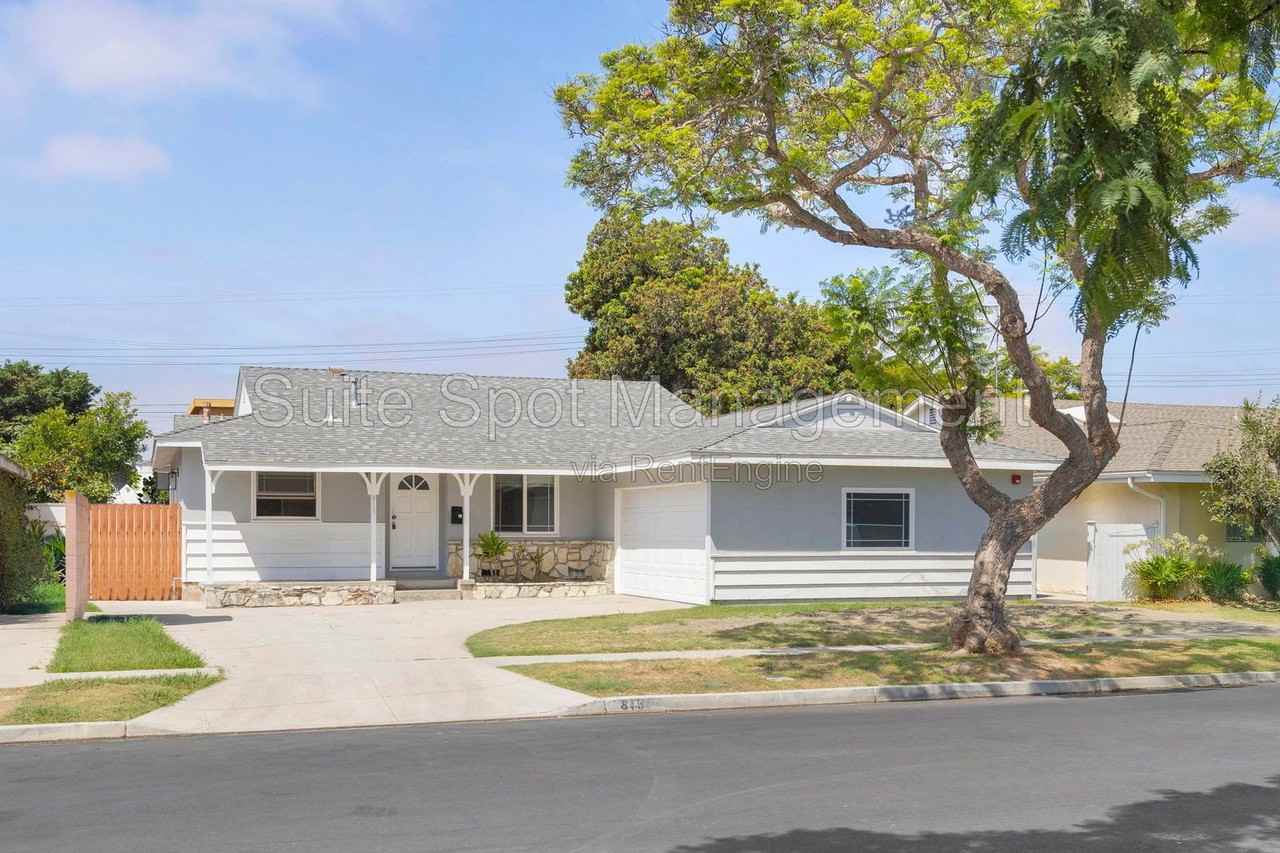 813 Lees Ave - Photo 4 of 4