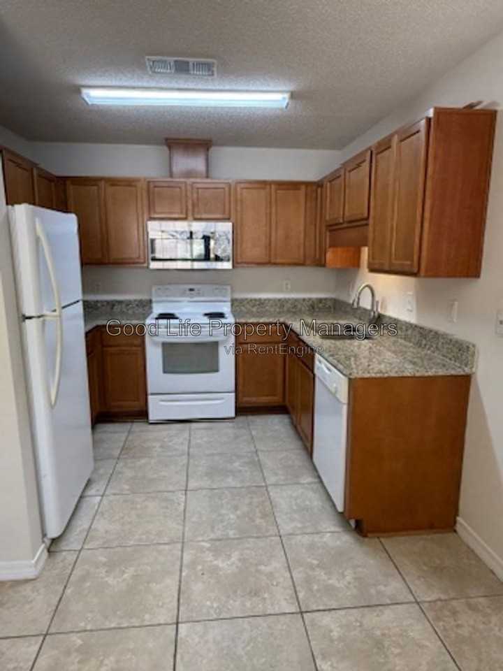 9980 Bowman Ave #H - Photo 5 of 21