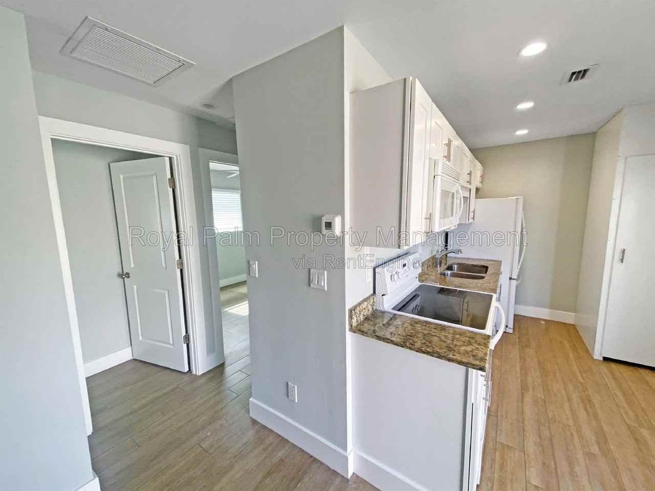 5451 8th Ave - Photo 5 of 15