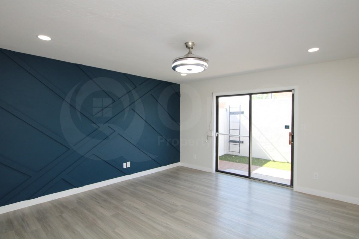 5812 N 12th St #20 - Photo 6 of 16