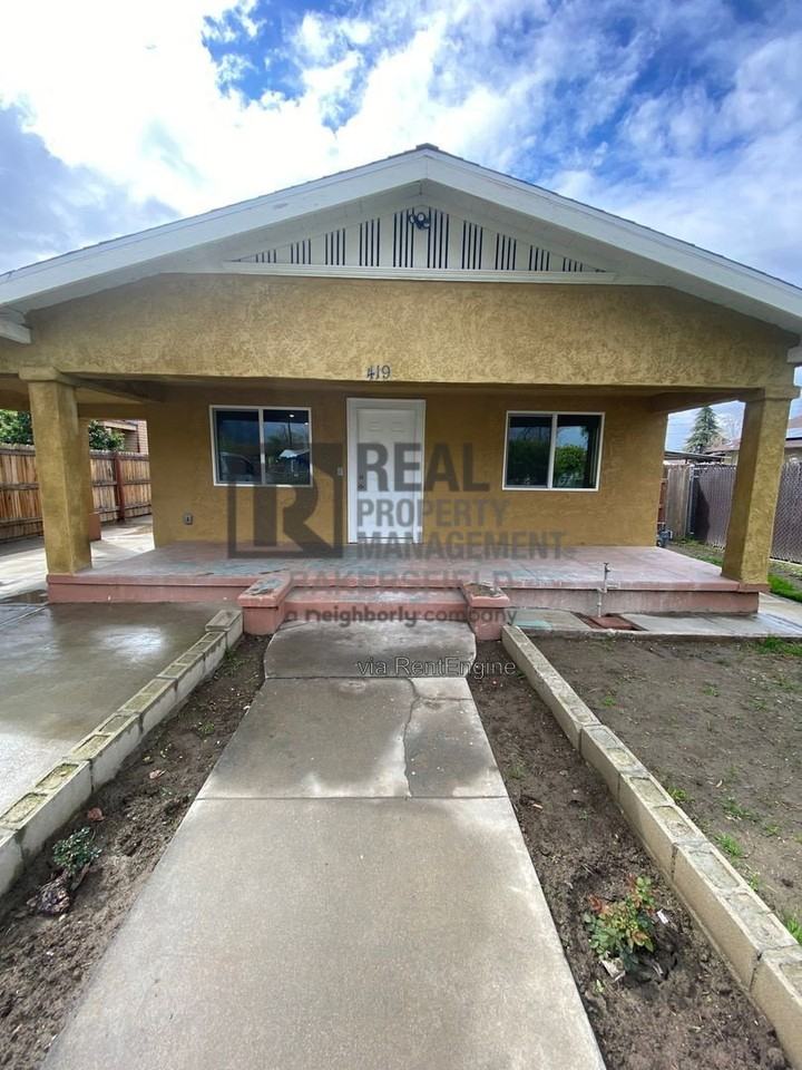419 8th St - Photo 2 of 17