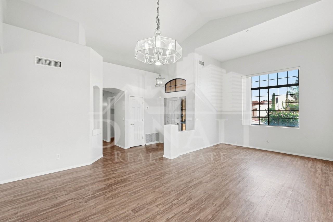 1342 W Hopbush Way - Photo 3 of 30
