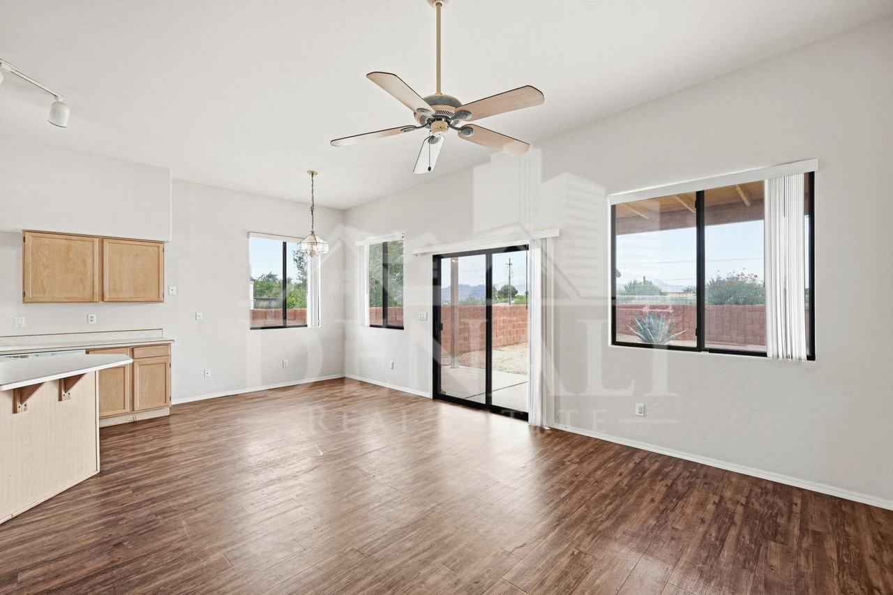 1342 W Hopbush Way - Photo 5 of 30