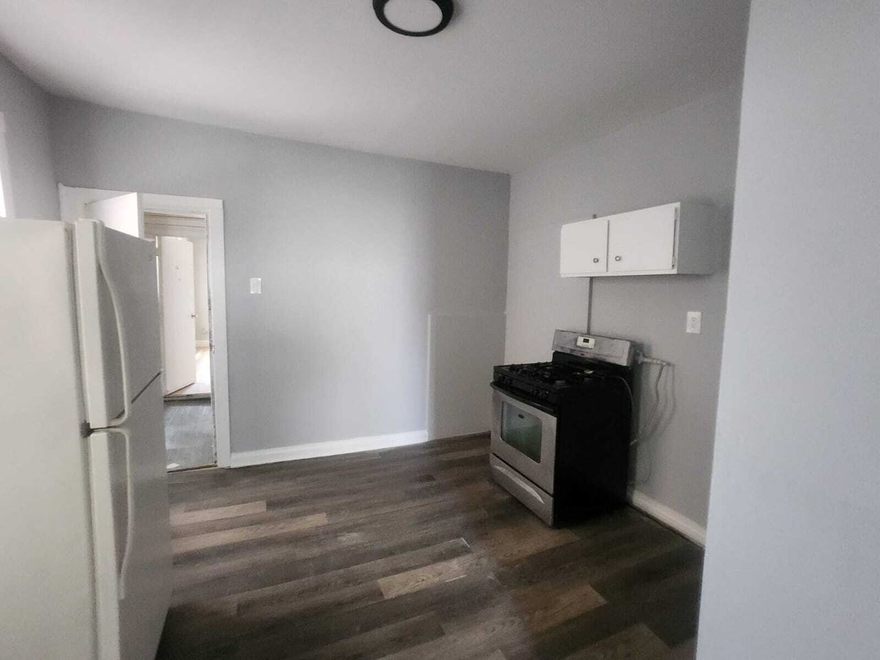8927 S Muskegon Ave #2B - Photo 3 of 10
