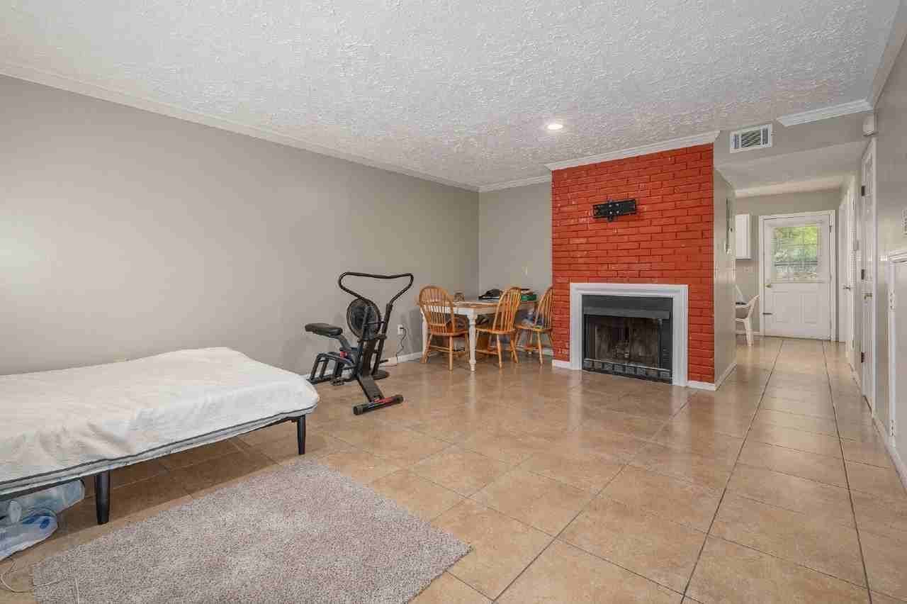 101 Coventry Woods Dr - Photo 6 of 24