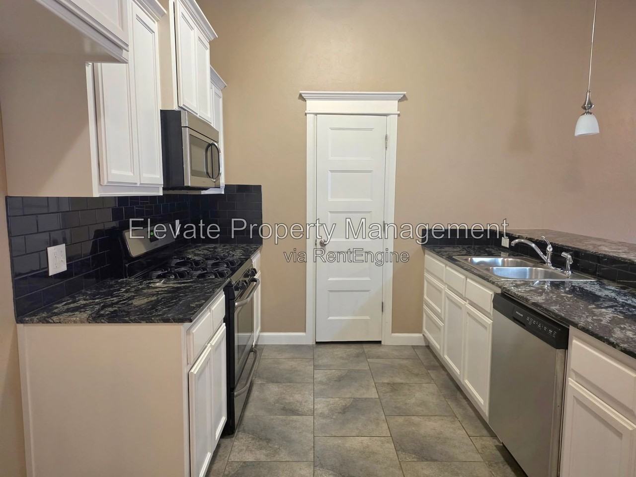10703 Nw 23rd Ter - Photo 3 of 13
