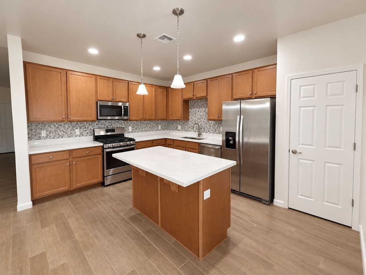 21391 W Monte Vista Rd - Photo 4 of 19