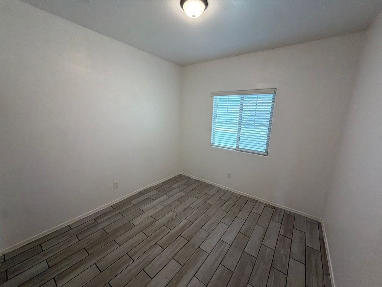 21391 W Monte Vista Rd - Photo 5 of 19