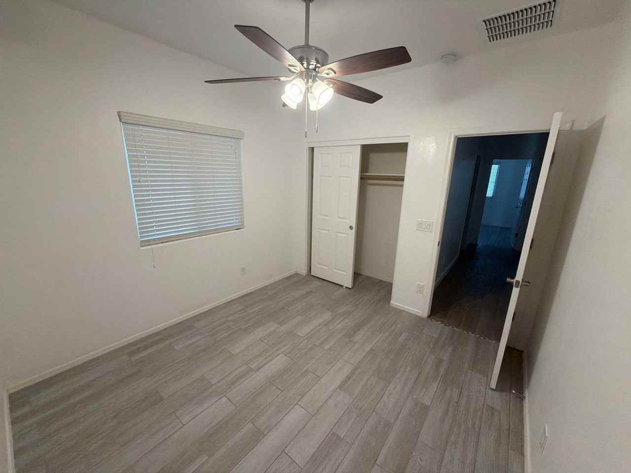 21391 W Monte Vista Rd - Photo 7 of 19