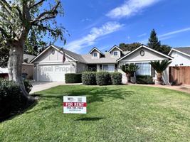 featured image of 5705 N Cleo Ave