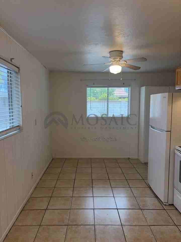 1425 N 85th Pl #4 - Photo 3 of 8