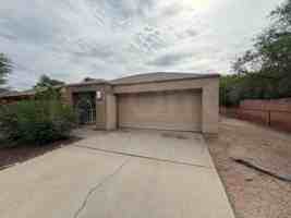featured image of 3160 N Brittlebush Ln