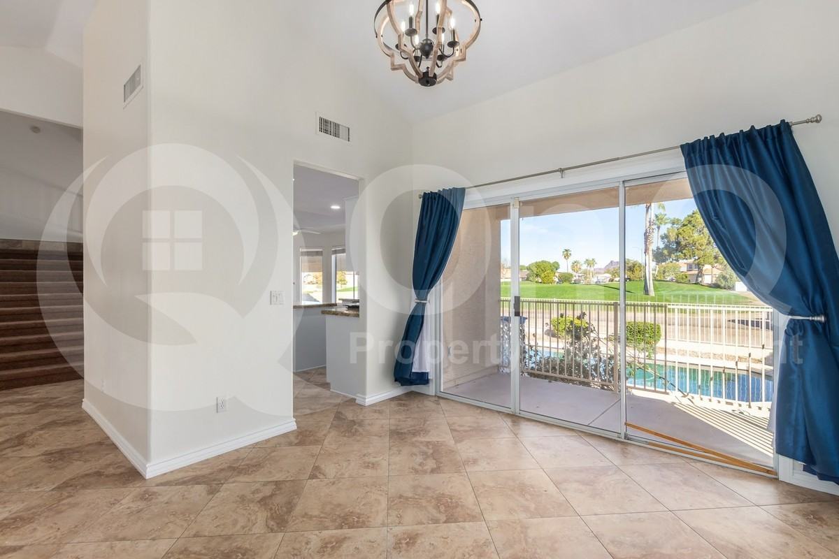 6638 E Melrose St - Photo 5 of 50
