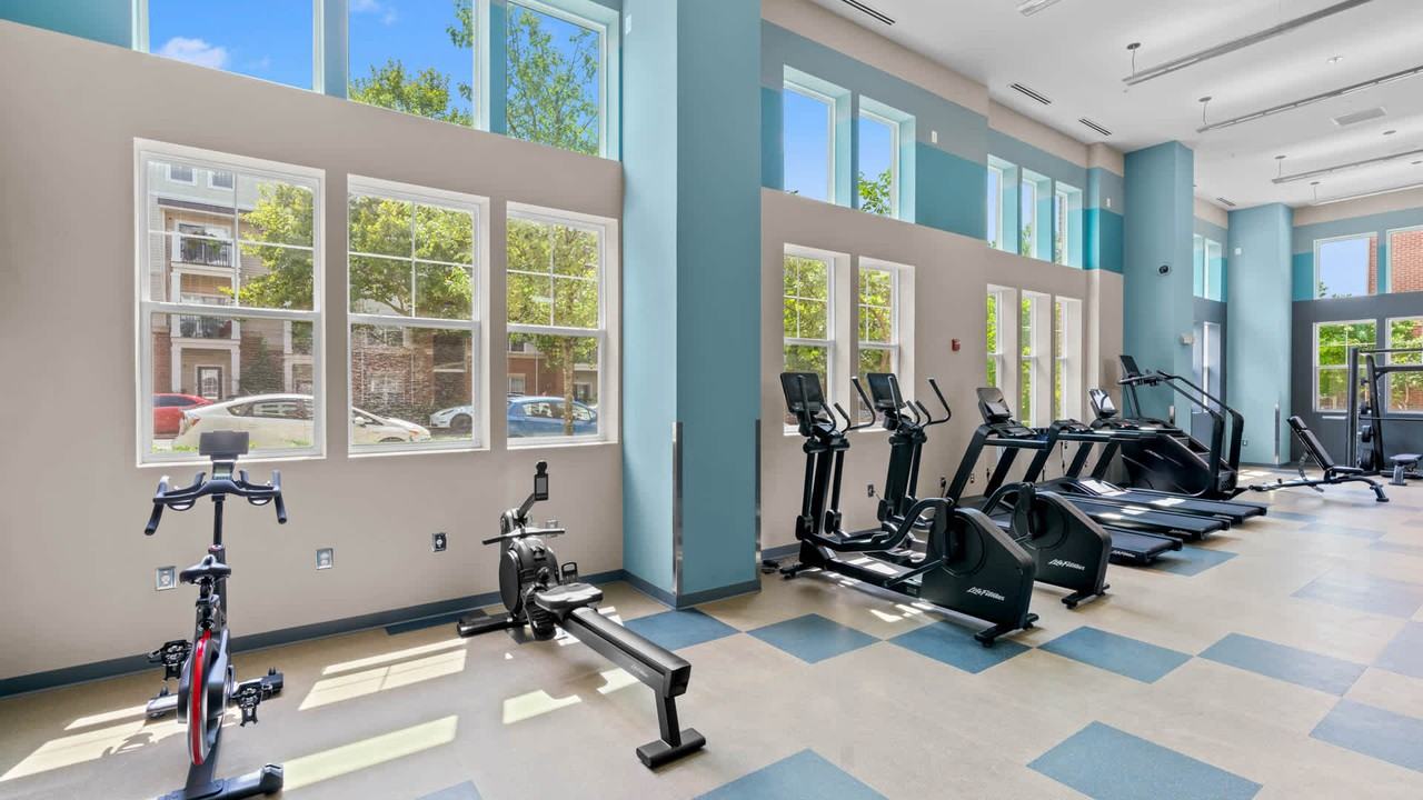 Radiant Fairfax Ridge - Photo 3 of 40