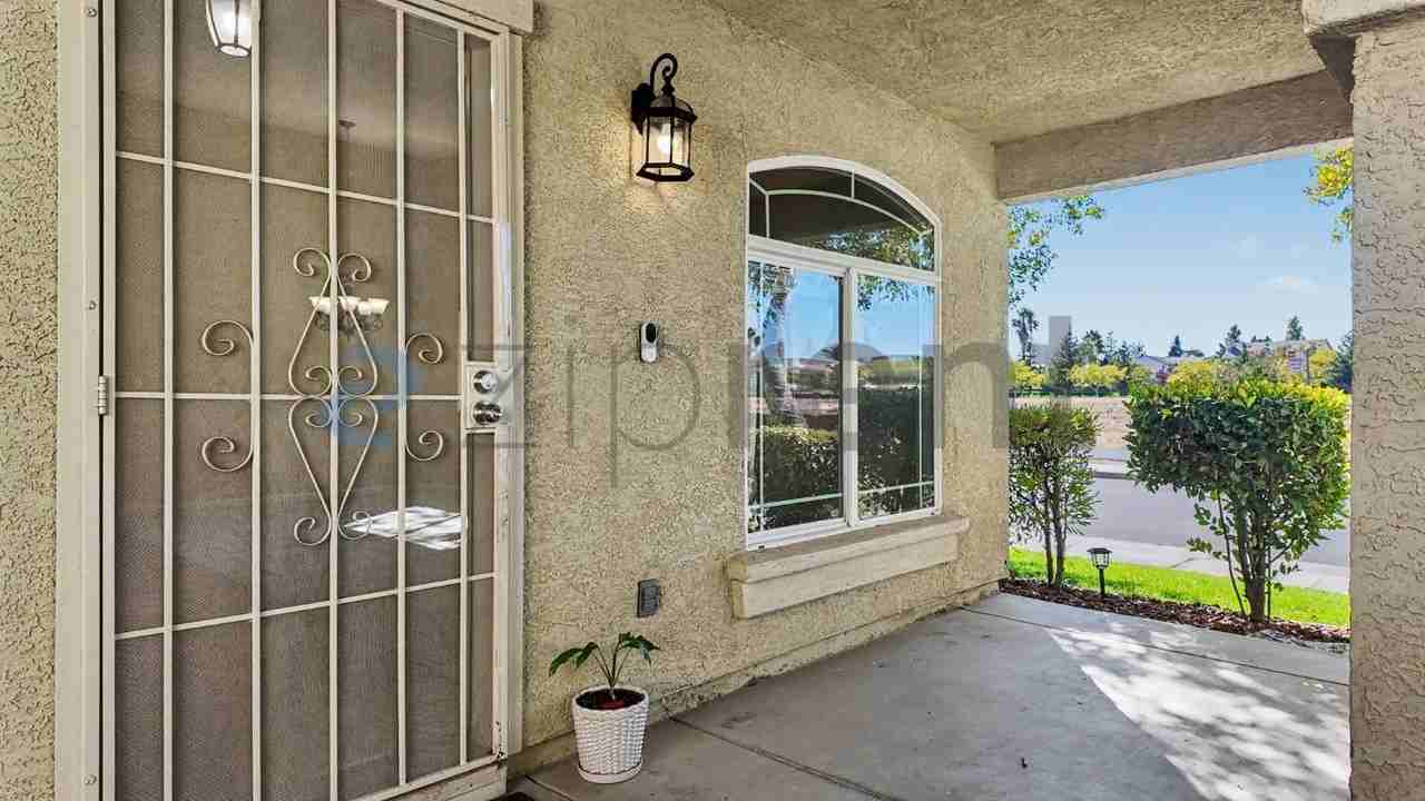 250 Bill Bean Cir - Photo 7 of 50