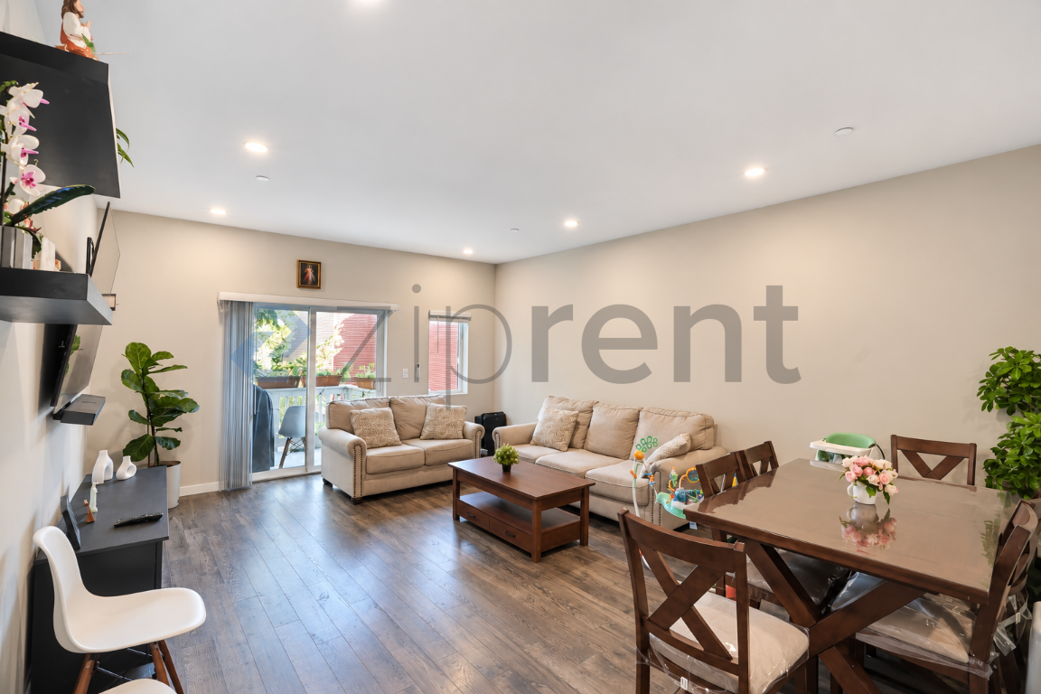 9616 19th Ave Se #G - Photo 7 of 21
