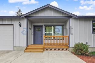 1343 Ne Sunrise Ln - Photo 1 of 1