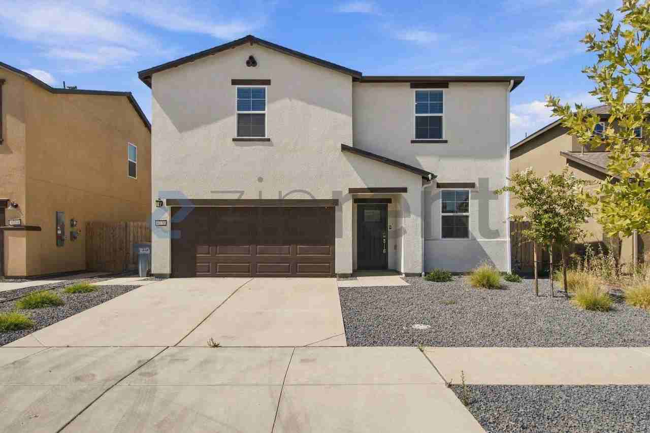 4770 Sami Jo Dr - Photo 2 of 36