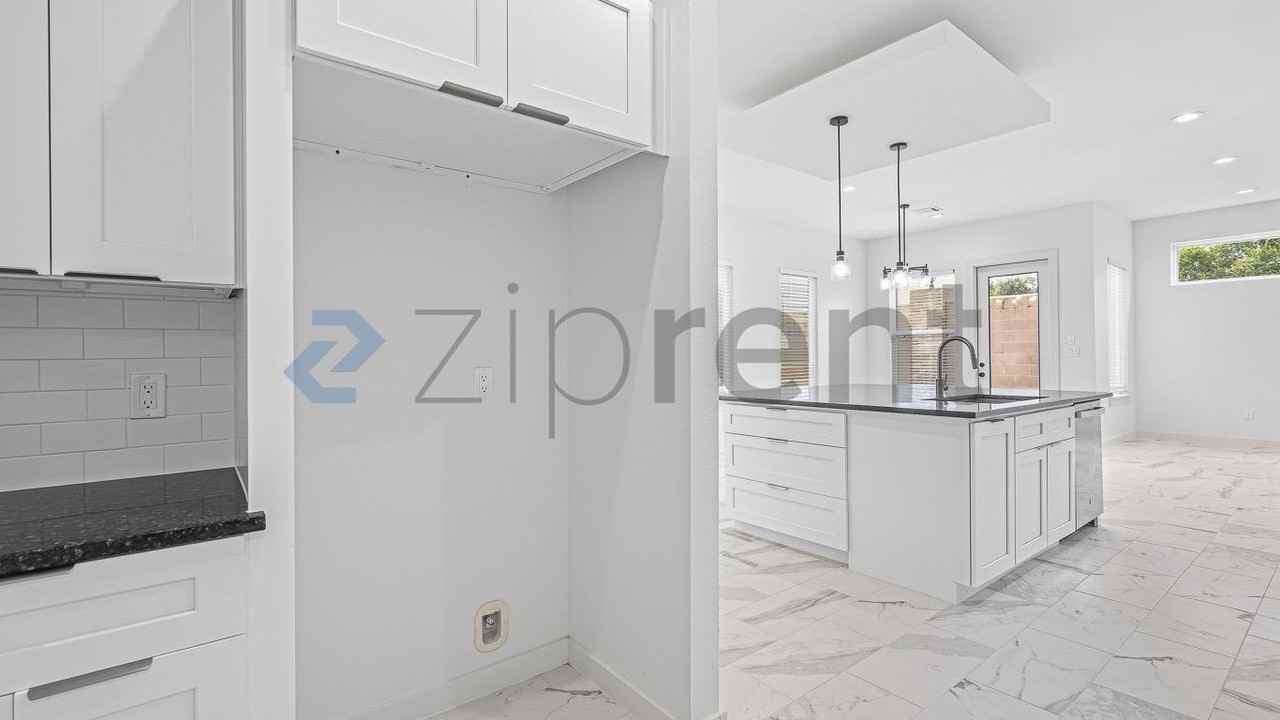 2920 El Fenice Ln - Photo 6 of 22
