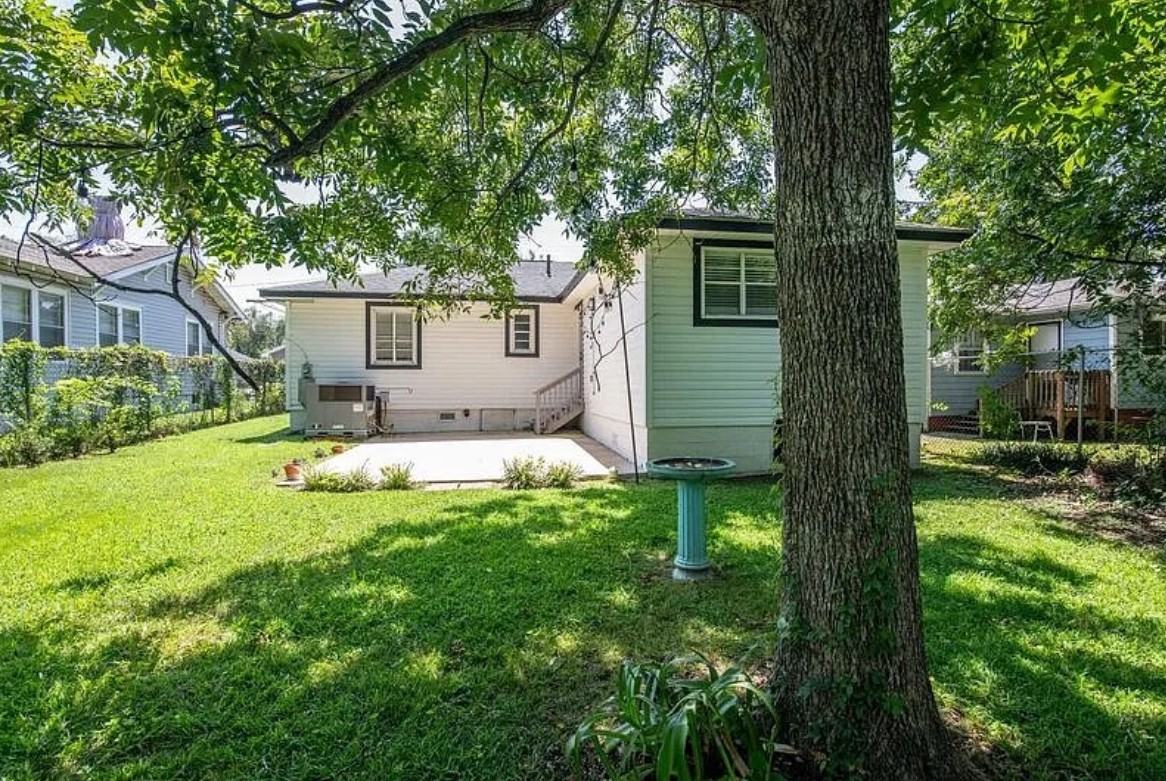 4816 3rd Ave S #NA - Photo 6 of 25