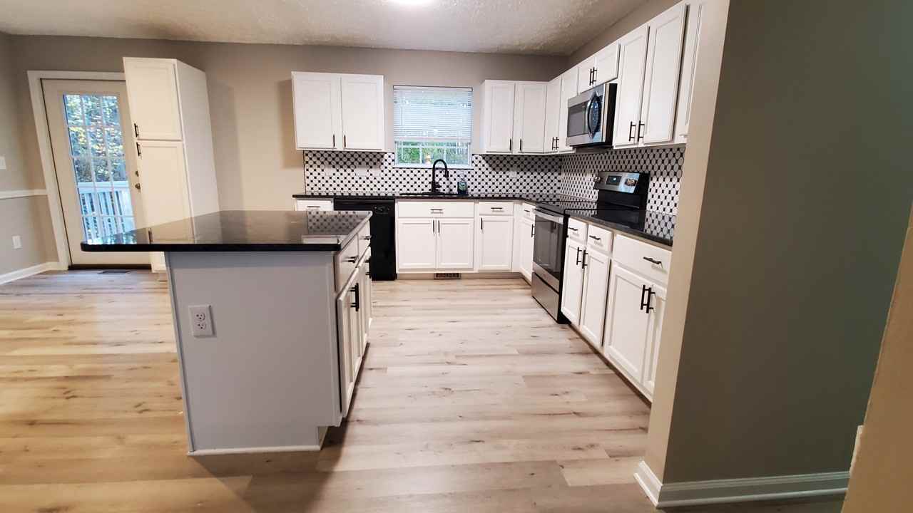 8504 Maeve Ct #NA - Photo 3 of 21