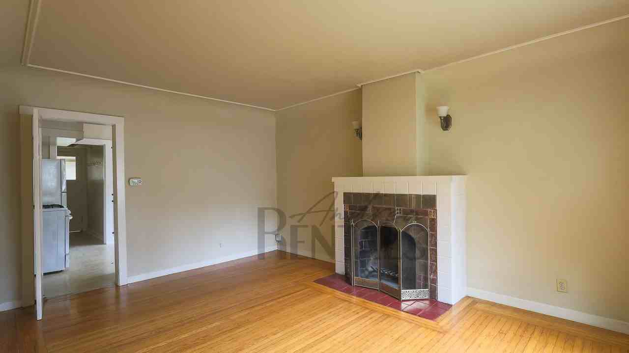 516 Curtis St #NA - Photo 4 of 29