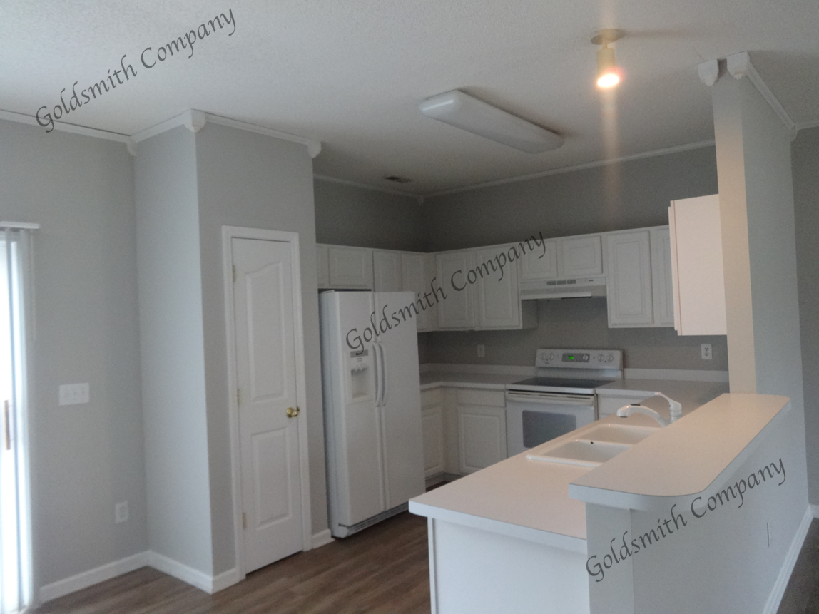 935 Breezewood Ct - Photo 2 of 3