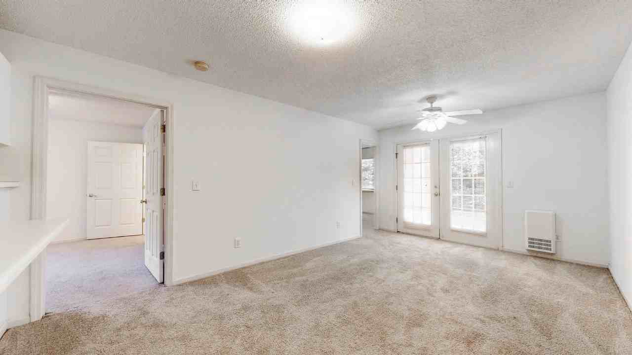 334 Brownlea Dr #6B - Photo 5 of 13