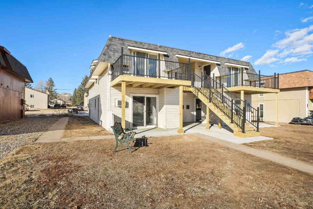 2406 Pattison Ave Apt D - Photo 3 of 21