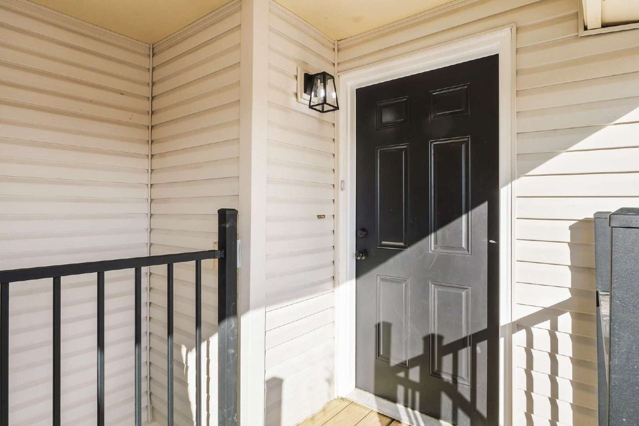 2406 Pattison Ave Apt D - Photo 4 of 21