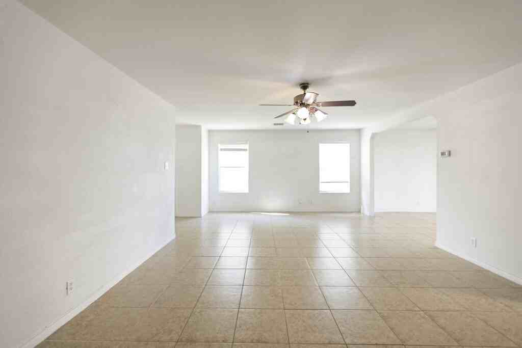 335 Cedron Chase - Photo 2 of 23