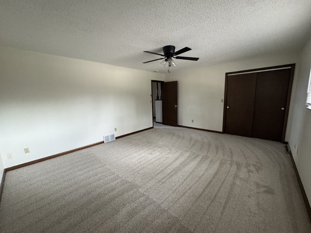 3122 Cumberland Dr #3 - Photo 7 of 12