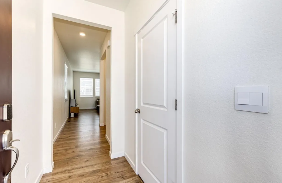 114 Coyote St - Photo 3 of 27