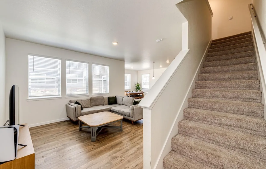 114 Coyote St - Photo 5 of 27