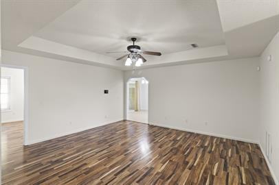 254 Windsor Garden Dr - Photo 6 of 38