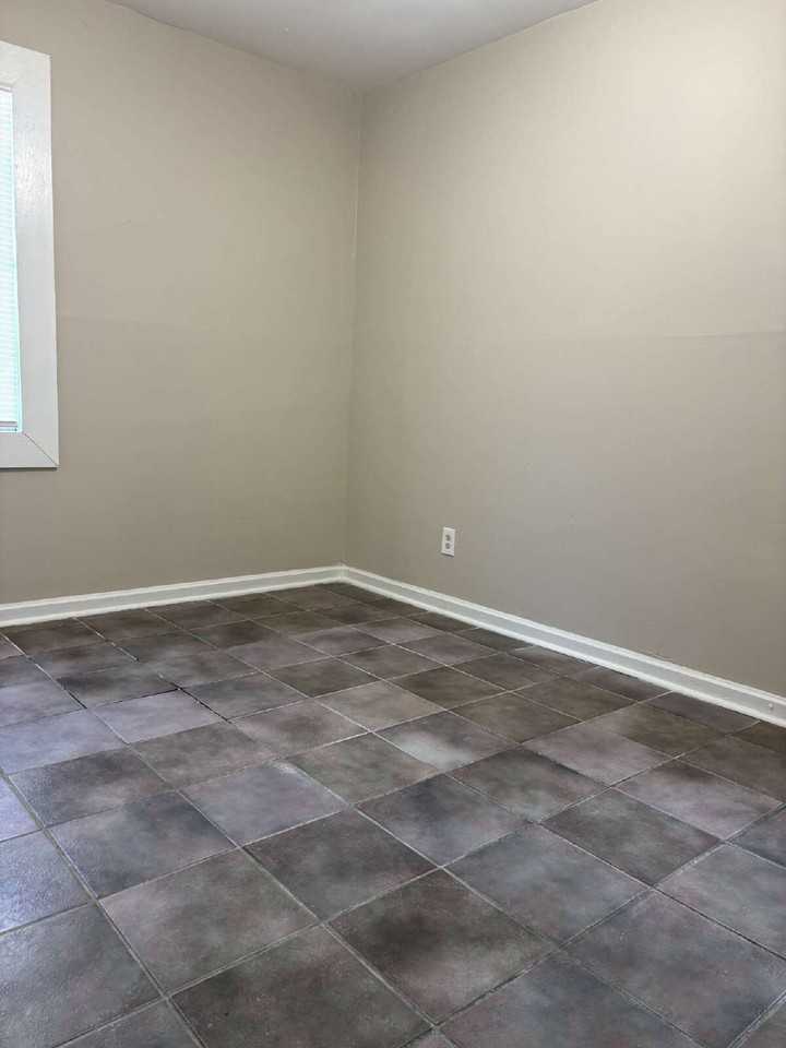 Chelsea Ave - Photo 6 of 15