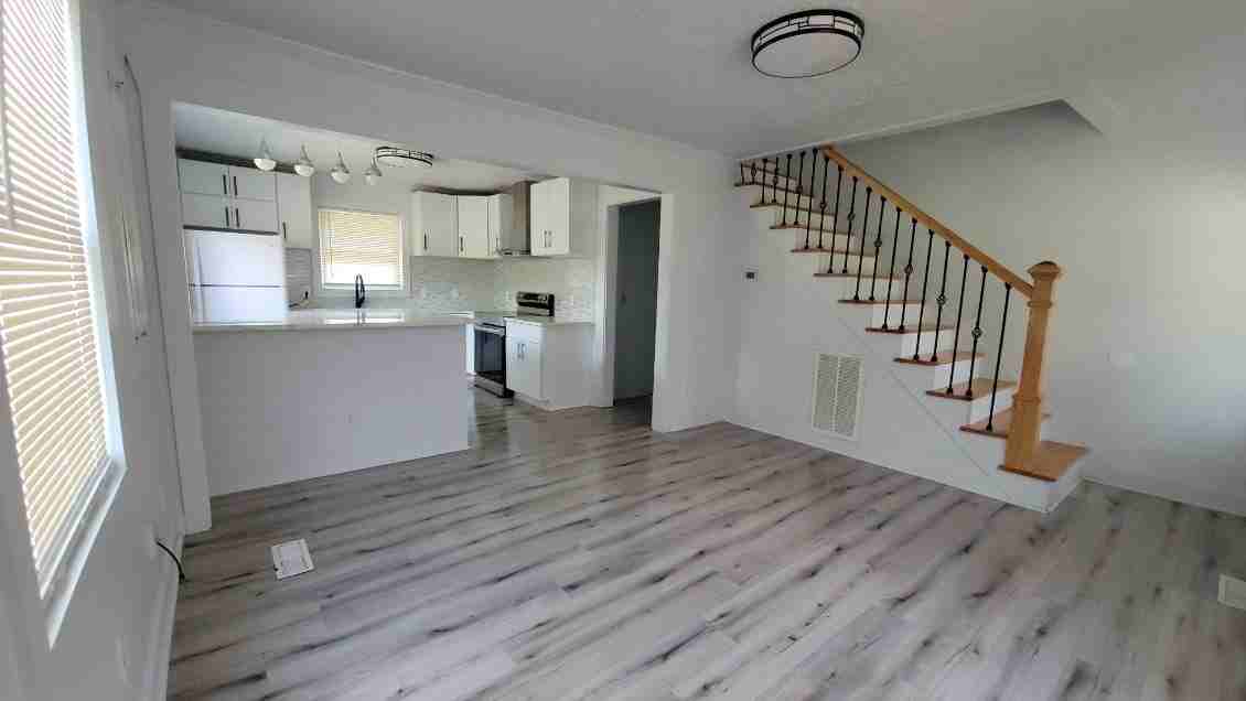 1055 Antioch Pike - Photo 2 of 11