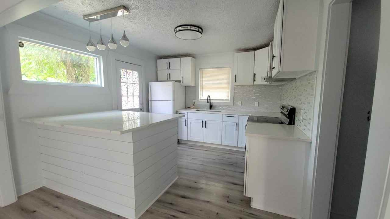 1055 Antioch Pike - Photo 5 of 11