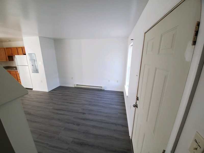 418 Wilson St #W16 - Photo 4 of 11