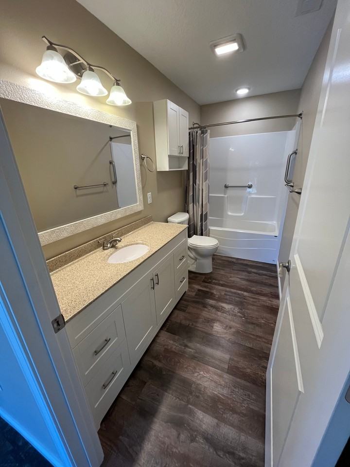 110 W Cedar Ln - Photo 6 of 14