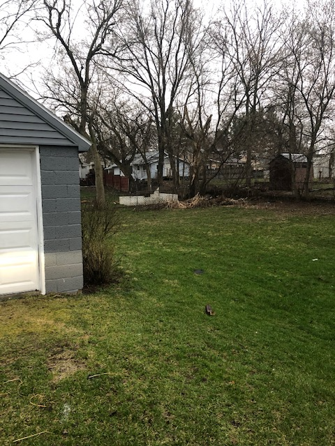 544 E Paulson St - Photo 3 of 11