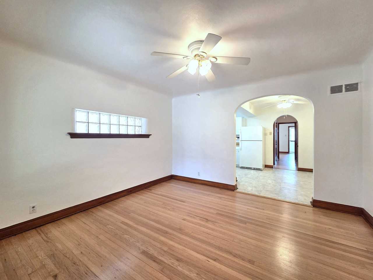6634 Devonshire Ave - Photo 5 of 20